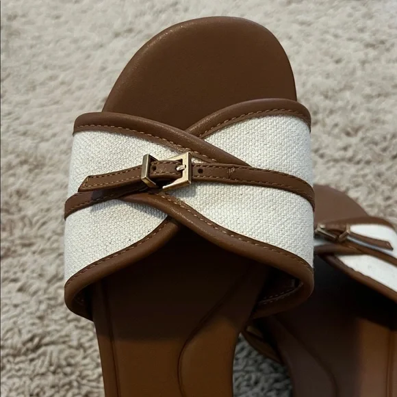 Zara Tan and Cream Women's Sandals - Picture 3 of 4